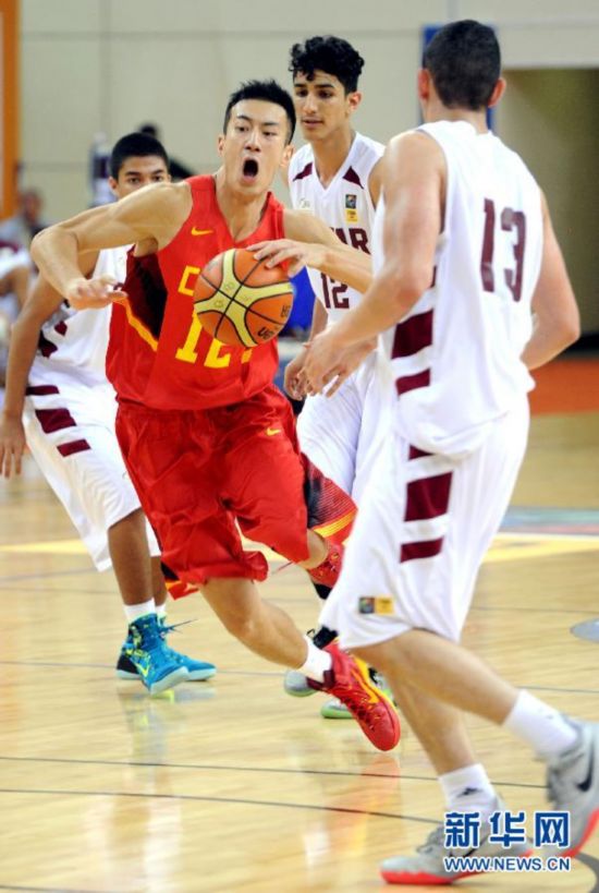 亚洲U18篮球锦标赛:中国狂胜卡塔尔