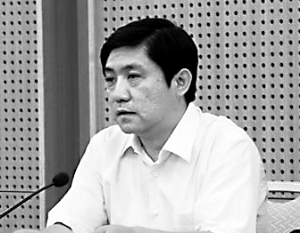 昆明铁路局原局长被判死缓 情妇大喊不服判决