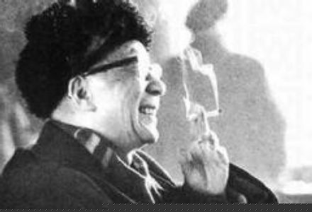 老舍初恋曾为富家小姐 因其做居士出走英伦--安