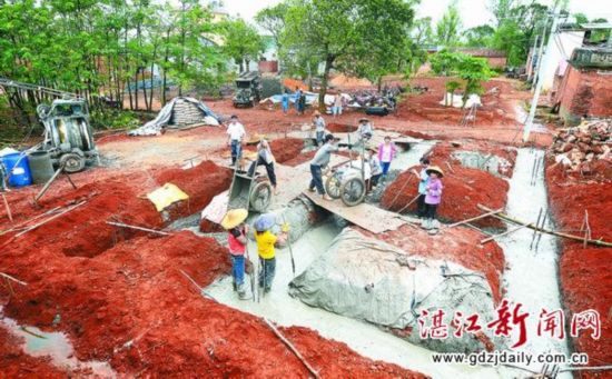 雷州市龙门镇人口_雷州水库移民村谷家下村扎实推进美丽新农村建设(2)