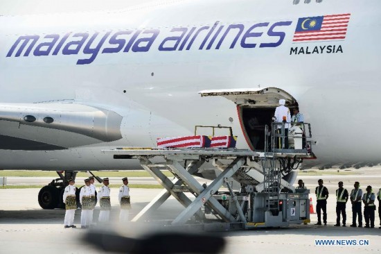 MALAYSIA-MH17-AIR CRASH-REMAINS-RETURN