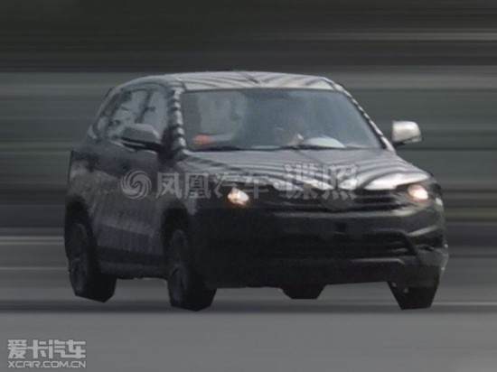 SUV X70/2015