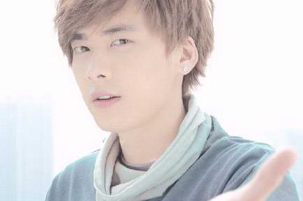 李易峰的现任女友是谁? 李易峰李多海情路历程