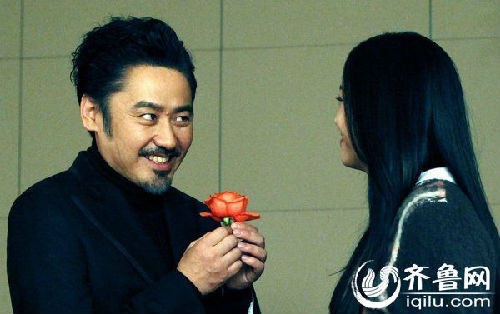 离婚律师大结局46集电视剧全集 海东坠楼昏迷