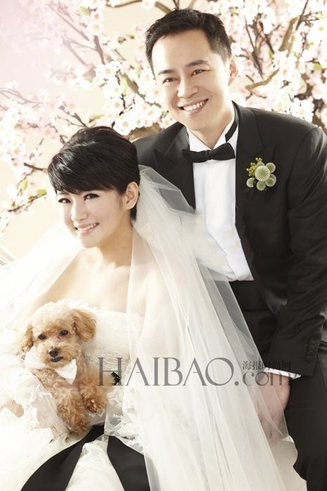 a(Selina)  (Vera Wang) B