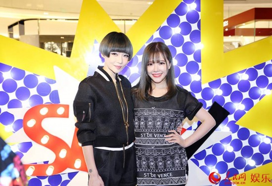 李晨潮牌SDV概念店开业 陈羽凡白百何夫妇现