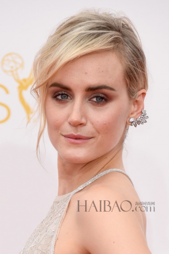 ҫ201466찬(Emmy Awards)佱Ǻ̺鱦ϸ