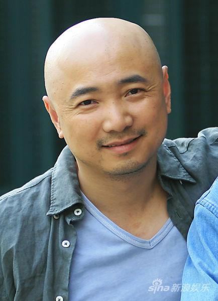 中韩明星收入悬殊:EXO人均年收入700万 杨幂