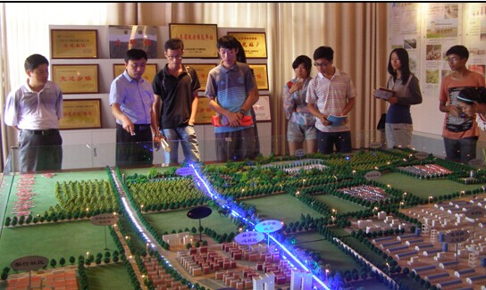 山东师范大学德彩我行实践队开展两区同建调