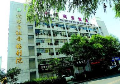 榆林市人口总数_榆林市机动车驾驶人87万 驾龄不满1年的新司机有5万人(2)