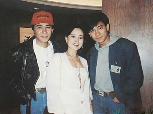 刘德华王菲周星驰!看巨星们的青葱岁月