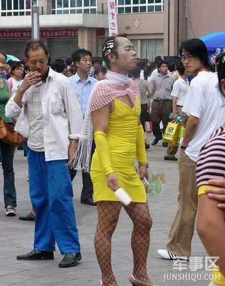 <em>世界</em>人体之最全破吉尼斯 <em>最大</em>臀部2.4米【25】