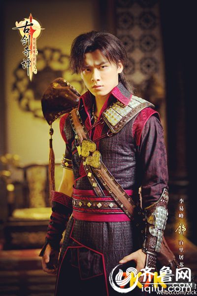 古剑奇谭主角PK游戏角色造型 戚薇阿娇还原度