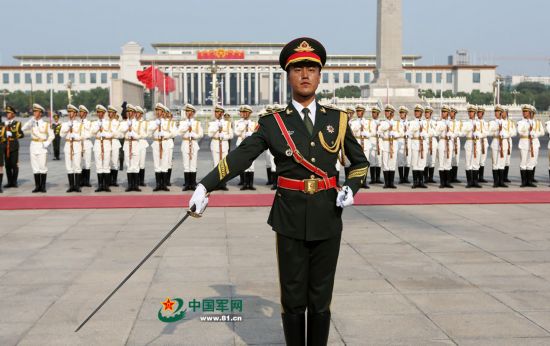 组图:中国人民解放军三军仪仗队礼服的历史变迁【24】
