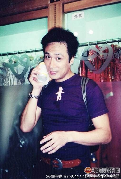 陆毅杨威变身美少女 爸爸2在毁爸路上越走越远