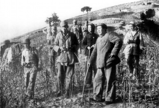 自古英雄爱<em>美人</em> 揭秘<em>毛</em>泽东最欣赏的十位<em>女性</em>
