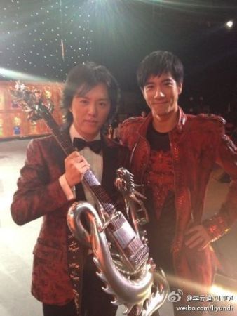 娱乐圈明星交恶史 郭敬明韩寒 相爱相杀