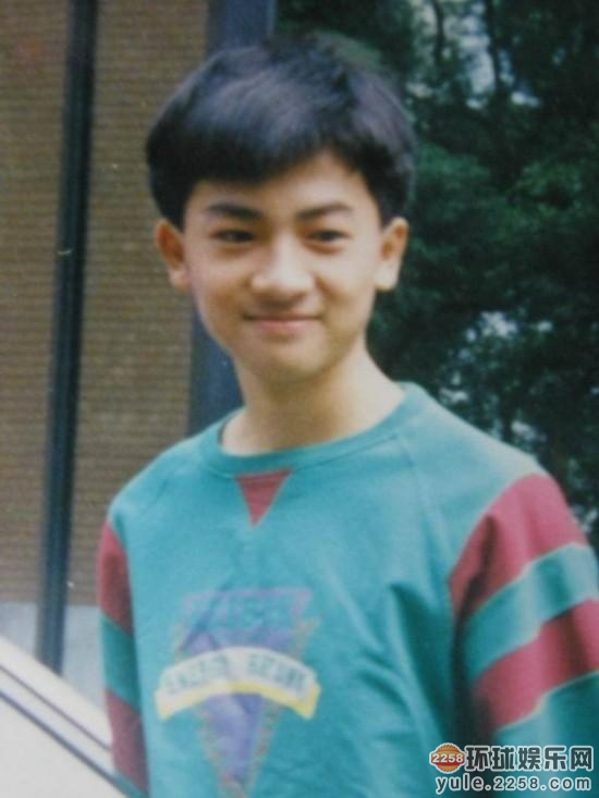 娱记揭发明星恶劣人品:谢娜架子大 孙俪无时间