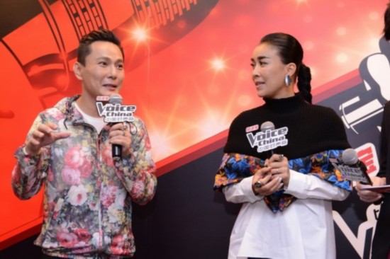 情歌王子张信哲未婚内幕:断背or恋母?与女歌迷