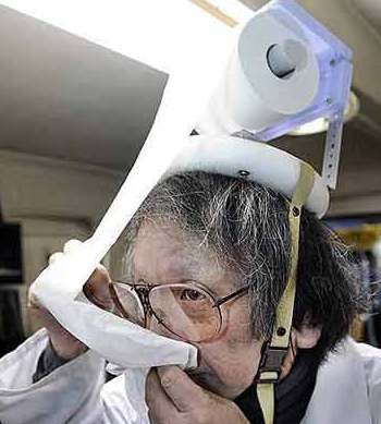 人体弹弓鞋子手机遛狗机 盘全球最奇葩发明【18】