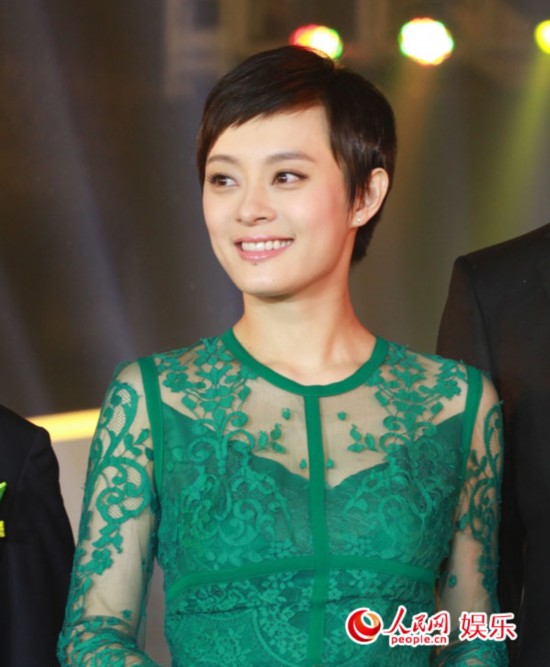 孙俪蕾丝透视装细腰美腿 自爆已恢复少女时期