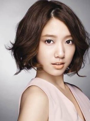 中韩短发女神盘点 朴信惠杨幂谢娜尽显霸气魅