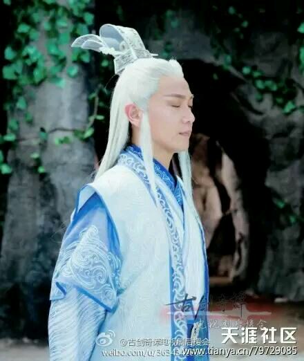 《古剑奇谭》电视剧细节控:李易峰杨幂CP有爱