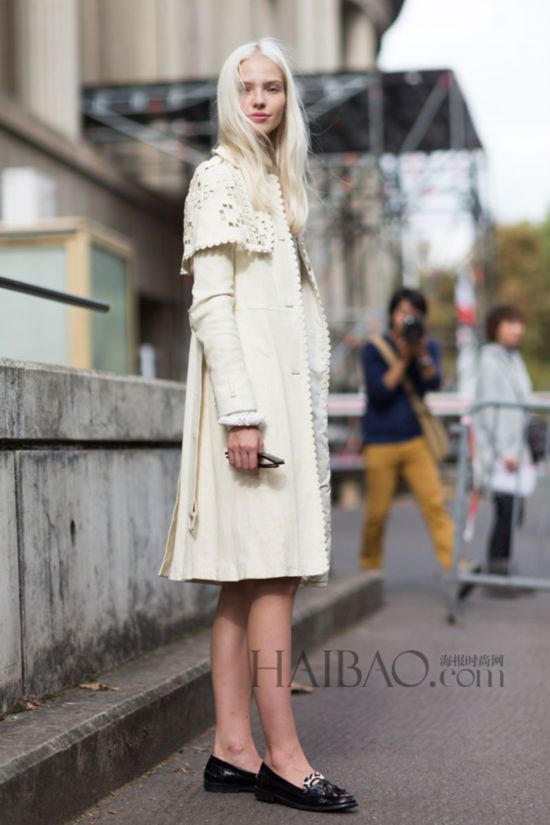 ��ģ��ɳ��¶˿ (Sasha Luss) 