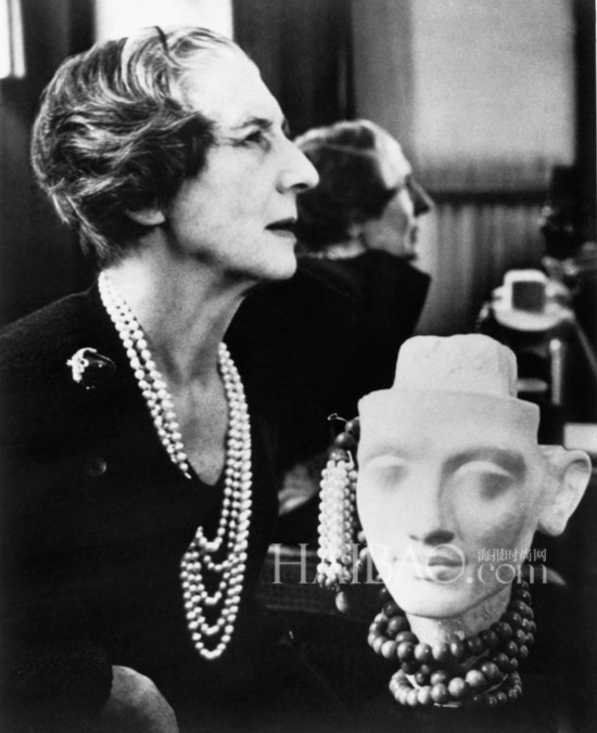�ꡤ��ɣ (Jeanne Toussaint) Ůʿ(1887-1976)�����Ǹ߼��鱦�����ܼ�
