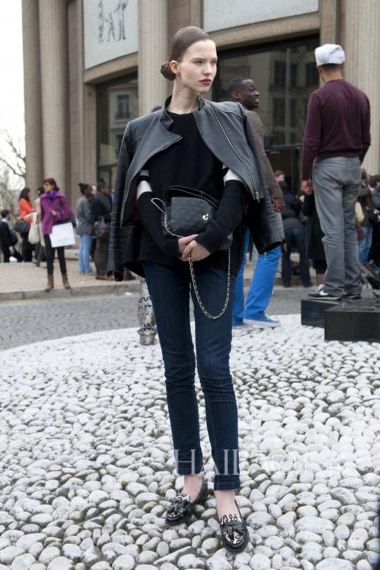 ��ģ��ɳ��¶˿ (Sasha Luss) 