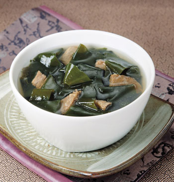 养生须知:吃海带的14大好处和3大禁忌