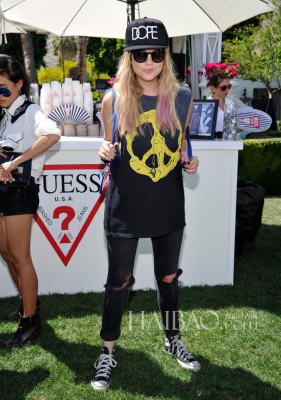 ��ʲ�򡤱�ɭ (Ashley Benson) �������﷫��Ь����Look