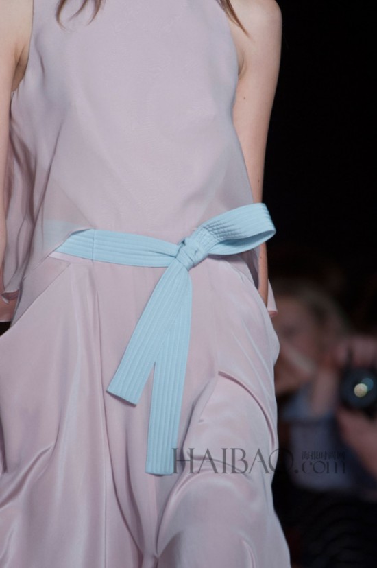 2015ŦԼʱװܣBCBG (BCBG Max Azria) 2015Ůװ㳡ϸ