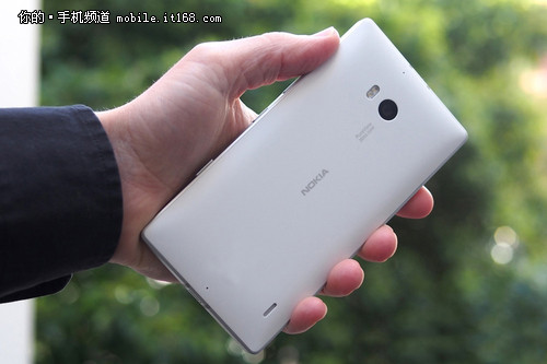 最漂亮的Lumia手机 诺基亚930今日开抢