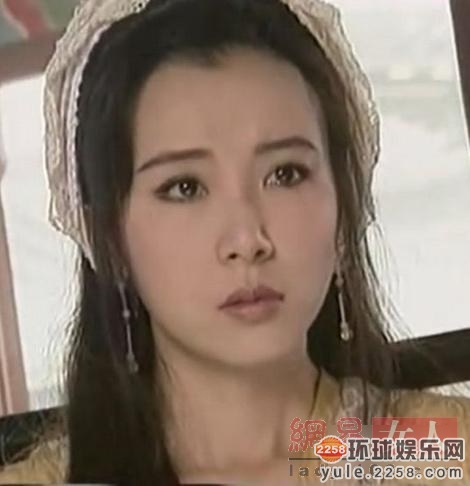 萧蔷早年青涩造型曝光 处女影片清纯胖嘟嘟(组