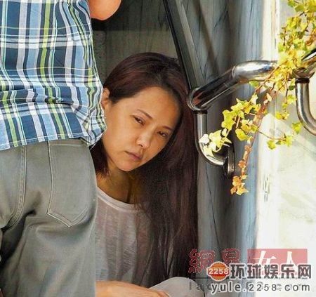 萧蔷早年青涩造型曝光 <em>处女影片</em>清纯胖嘟嘟(组