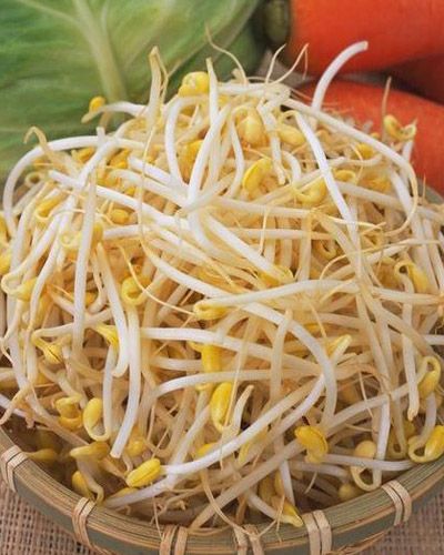 养生警惕：青西红柿烂生姜 14种食物吃错送命