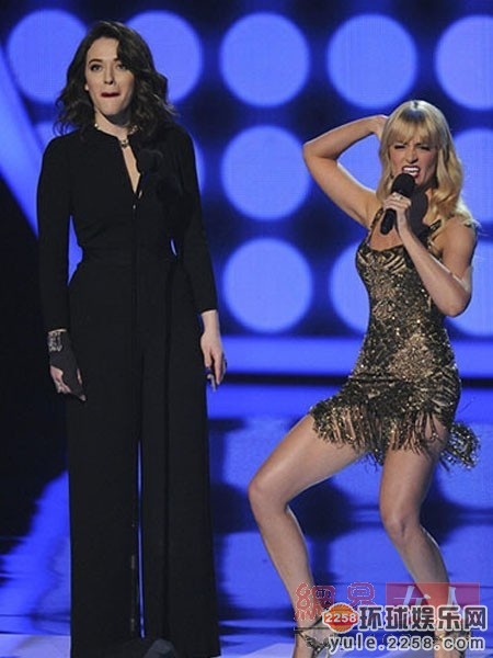 <em>大胸妹</em>MAX都瘦了 <em>欧美</em>女星如何减肥不瘦胸【