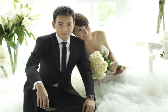 王凯的婚纱照_蒋欣老公王凯的婚纱照(2)
