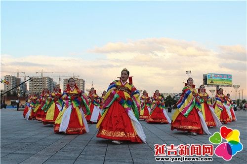 点击图片查看详情 中国有多少朝鲜族人口_...没客轮上有2名中国朝鲜族人(2)