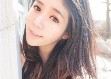 卧蚕鸡翅老师清纯a鸡翅爆红各校美女美不胜收校花泰国串美女图片