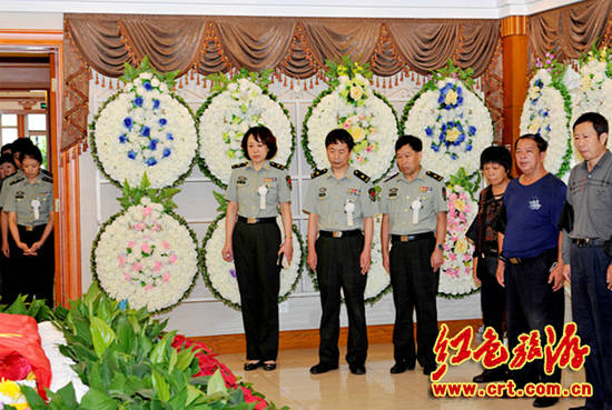 海南娘子军老兵谭梅去世 系吴克之将军夫人【