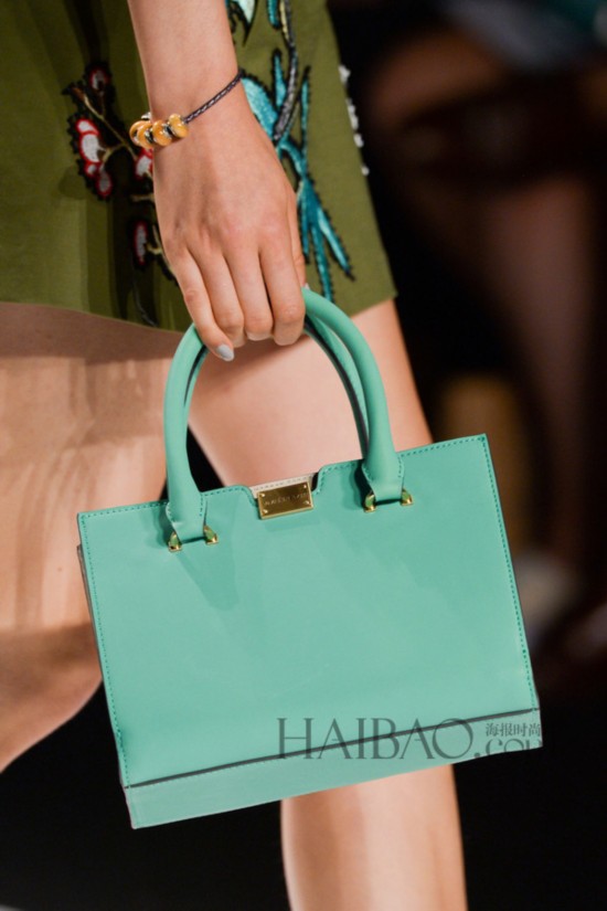2015����ŦԼʱװ�ܣ�̷���� (Vivienne Tam) 2015����Ůװ�㳡ϸ��