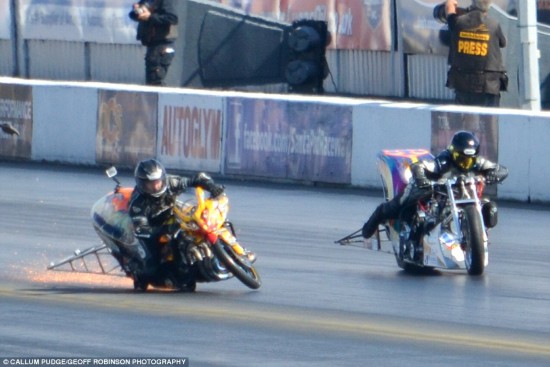 ����˲�䣺�����ֳ�����ץס���ֳ�β���