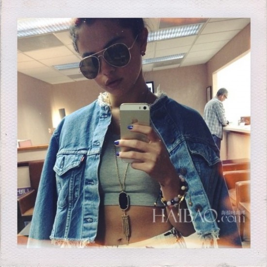 �����ȡ�����˹ (Selena Gomez) ����˽��