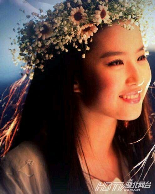 亚洲最美女神排行榜出炉PK2013年度50大性感