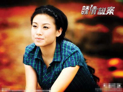 孙菲菲霍思燕黄圣依 整容脱衣傍大款也红不了