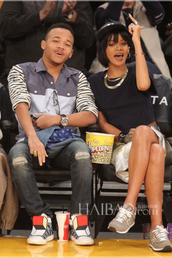 ٹ (Rihanna) ܵRorrey Fenty
