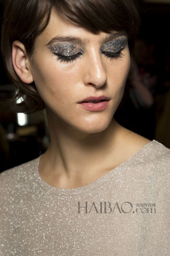 ������ (House of Holland) 2015�۴��K�L�ɸ˩P����o���|�q�����o