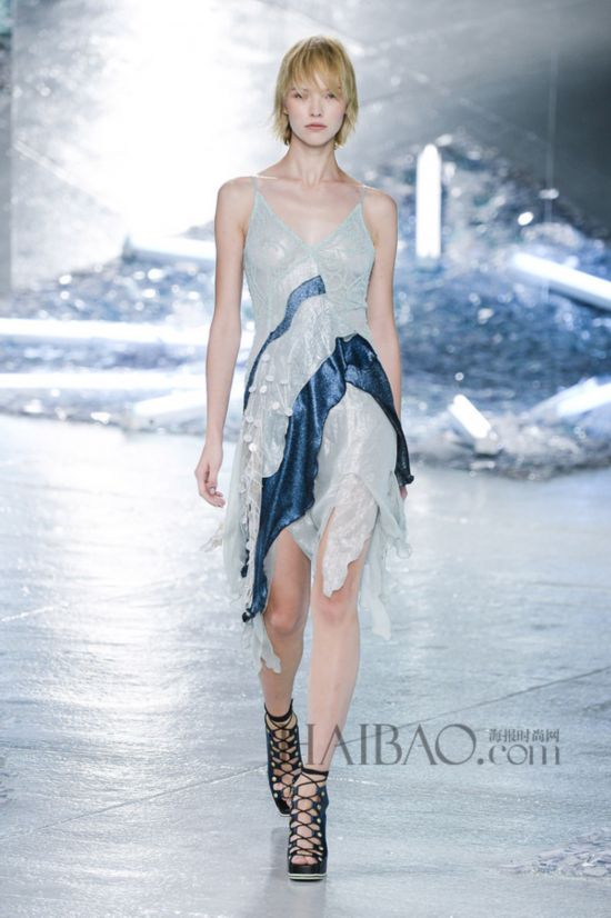 2015KLìɸ˩PGùFS (Rodarte) k˨q